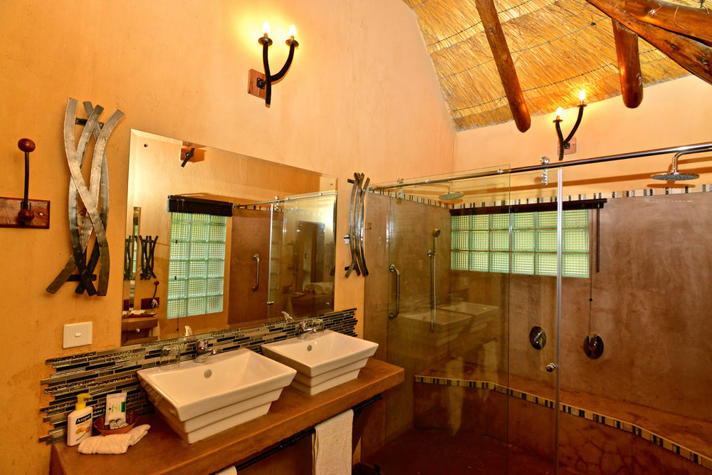 Gorges Lodge Victoria Falls Exterior foto