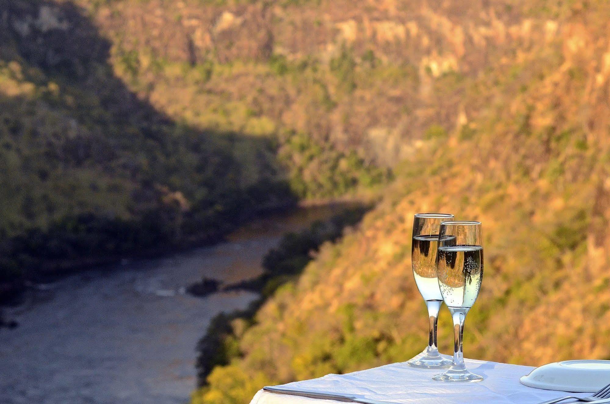Gorges Lodge Victoria Falls Exterior foto